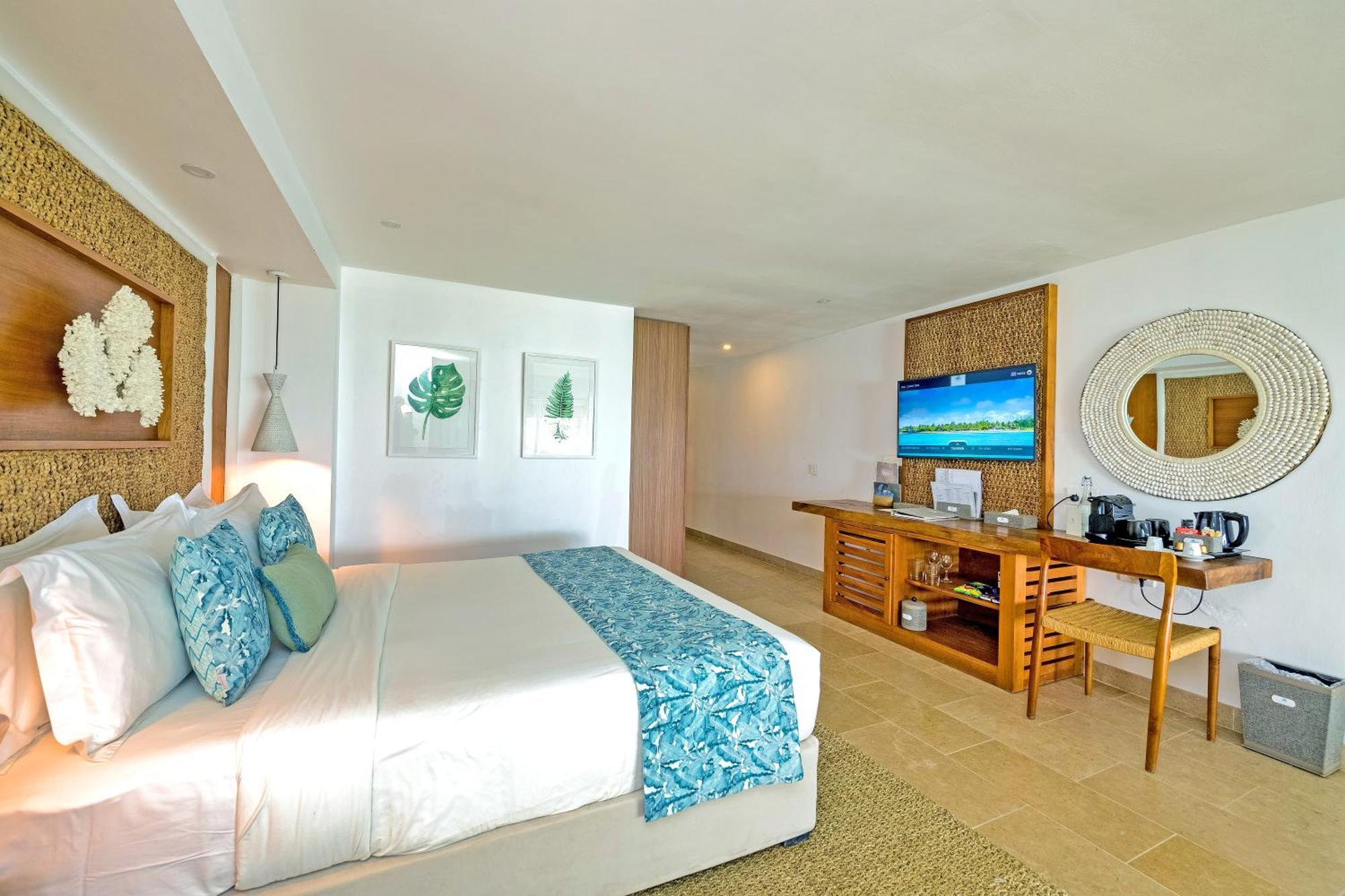 Seasense Boutique Hotel & Spa (Adults Only) Belle Mare Esterno foto Deluxe Ocean View