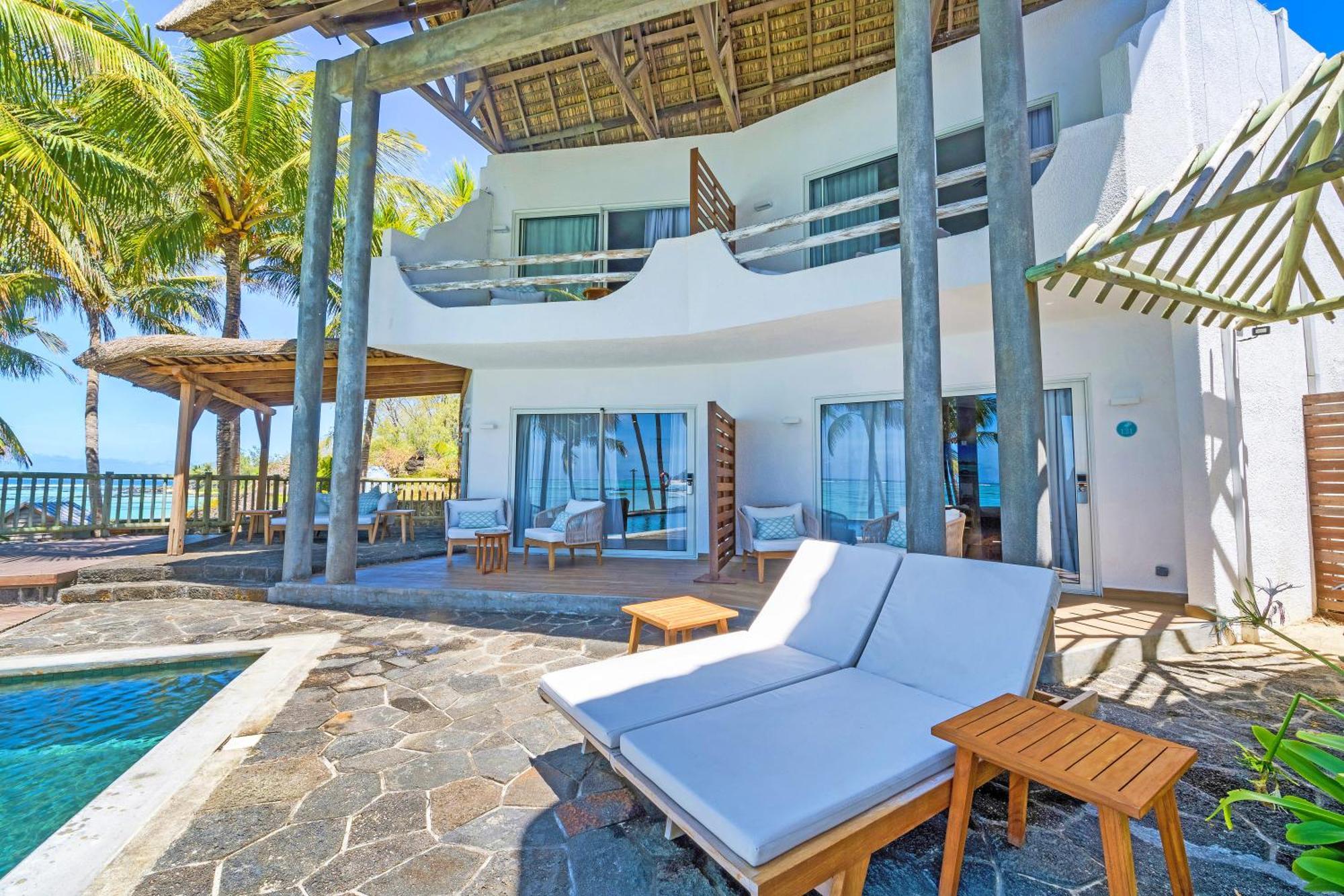 Seasense Boutique Hotel & Spa (Adults Only) Belle Mare Esterno foto A villa at the resort